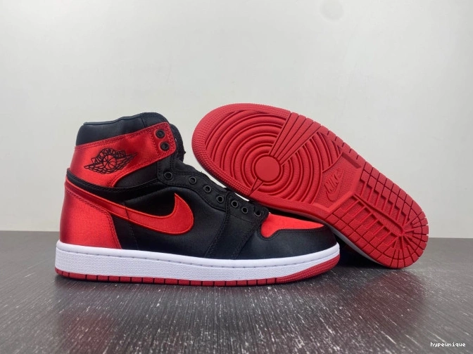 HYPE FD4810-061 Jordan WMNS 1 High Satin Air Bred OG 0709